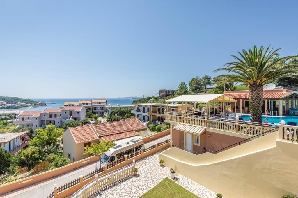Kapetanios Apartments Ájosz Sztéfanosz Kültér fotó