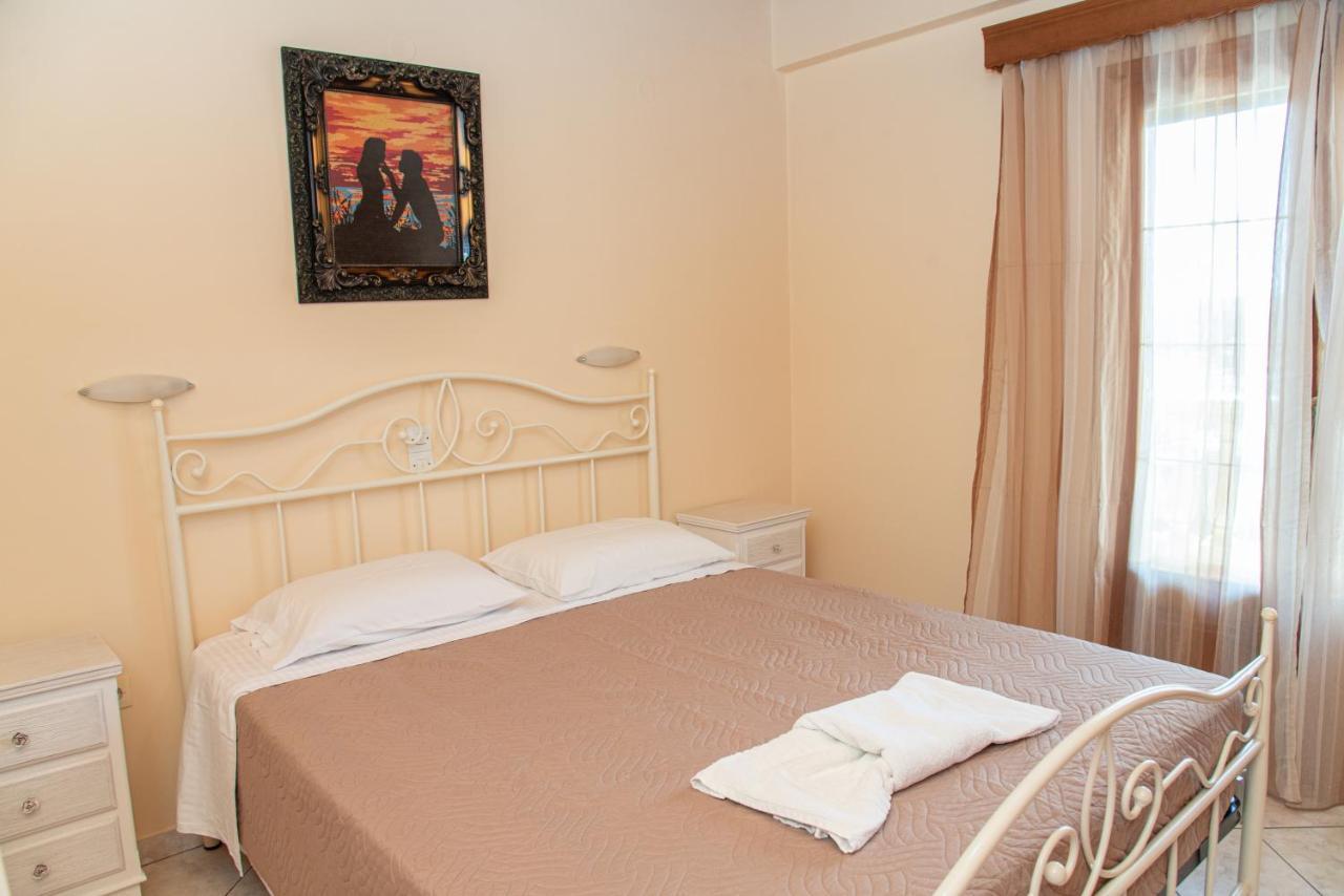 Kapetanios Apartments Ájosz Sztéfanosz Kültér fotó