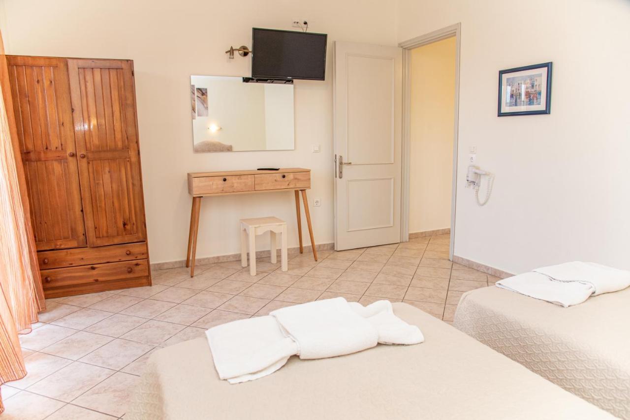 Kapetanios Apartments Ájosz Sztéfanosz Kültér fotó